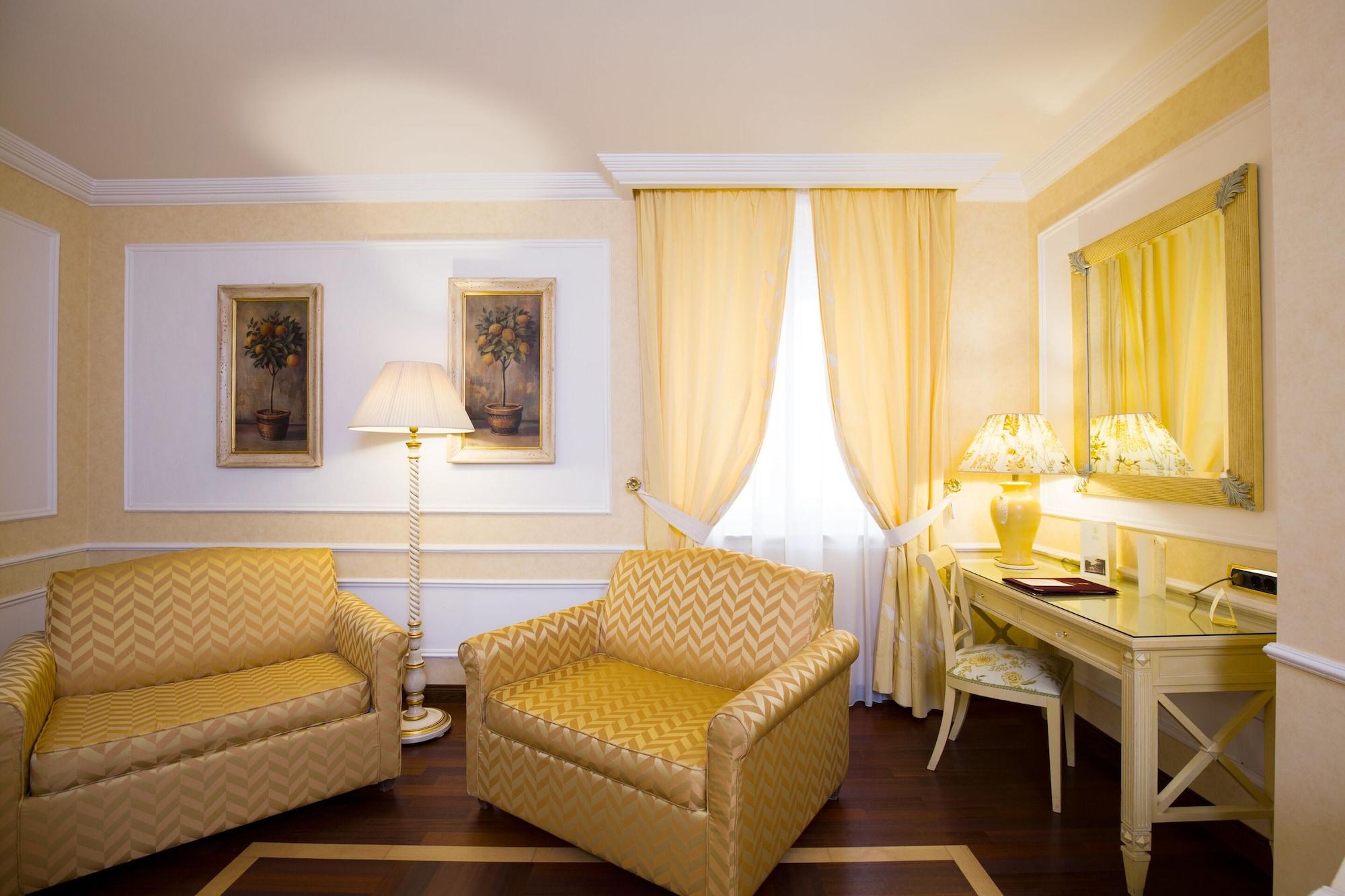 Palazzo Alabardieri Napoli Esterno foto